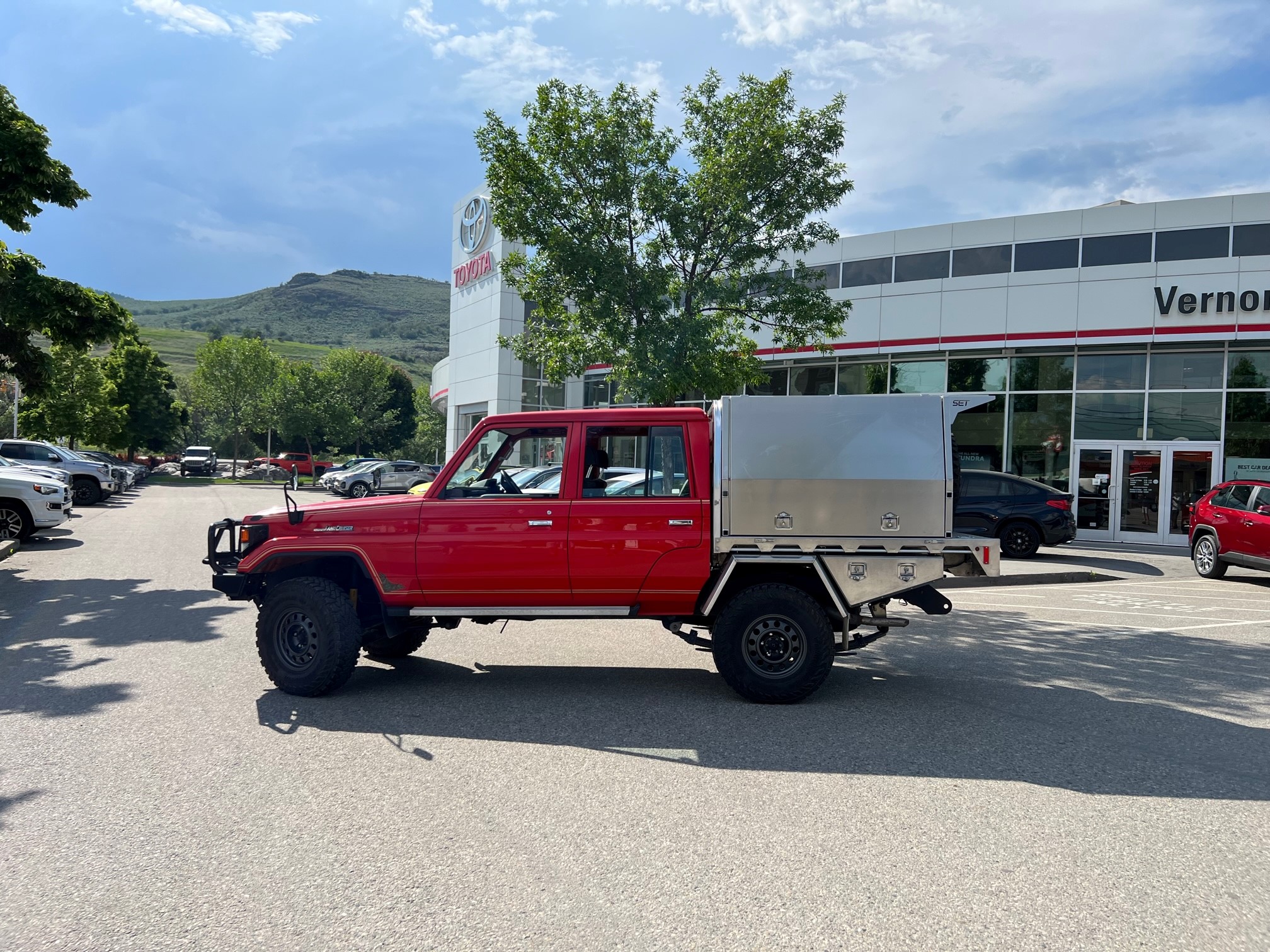 SUMMIT EXPEDITION TRUCKS TOYOTA LAND CRUISER HZJ79 6FT FLATBED UTE TRAY CANOPY 7