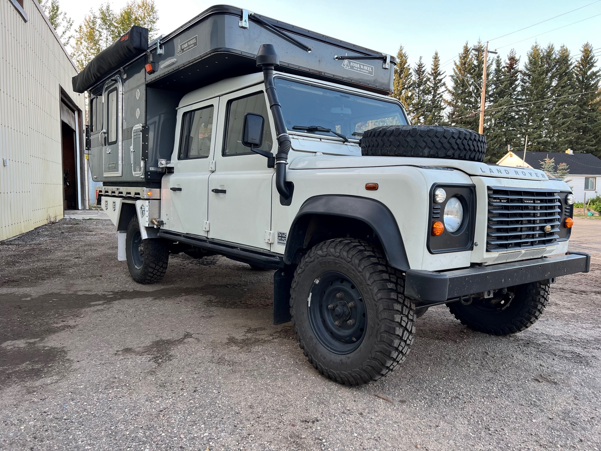 SUMMIT EXPEDITION TRUCKS LAND ROVER 130 DEFENDER 72 SERIES FWC FLATBED UTE TRAY 6
