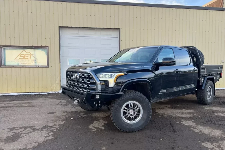 SUMMIT-EXPEDITION-TRUCKS-TOYOTA-TUNDRA-LIMITED-78-FLATBED-TRAY-UTE-DECK