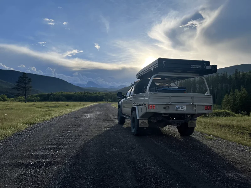 SUMMIT-EXPEDITION-TRUCKS-TOYOTA-TACOMA-DOUBLE-CAB-SHORT-BOX-BED-EXPEDITION-FLATBED-TRUCK