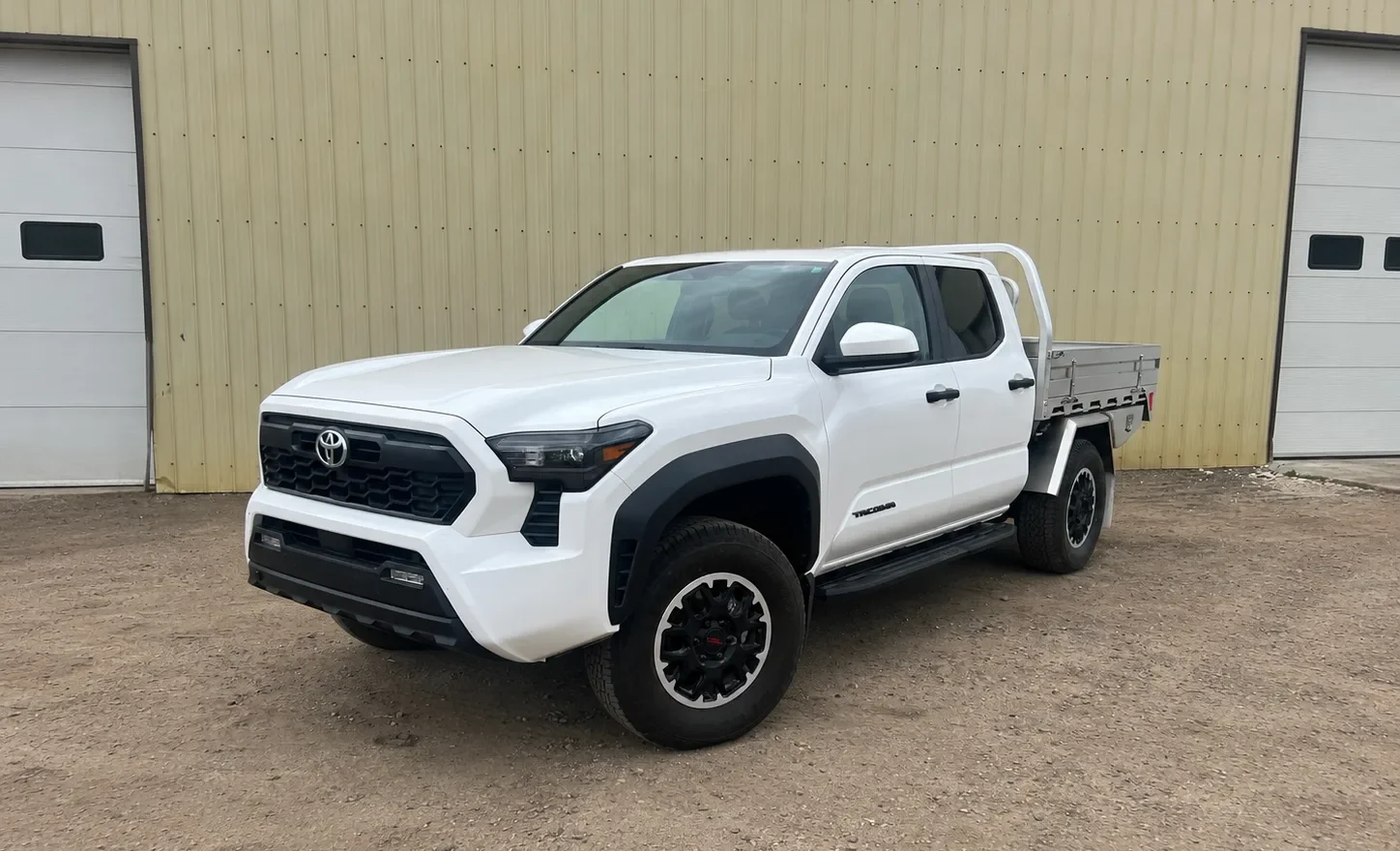 SUMMIT EXPEDITION TRUCKS - 2024-toyota-tacoma-flatbed-kit-1