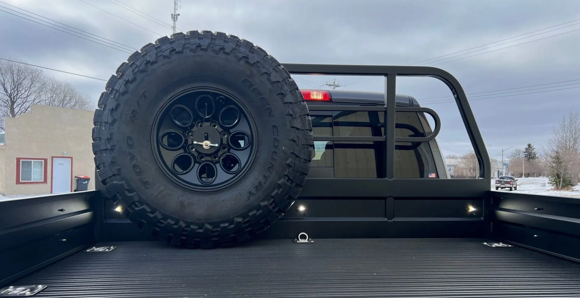 SUMMIT EXPEDITION TRUCKS DODGE RAM 3500 AEV AMERICAN EXPEDITIONARY VEHICLES 7.5FT FLATBED TRAY UTE DECK