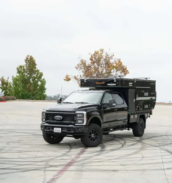 Summit Expedition Trucks Ford F350 Super Duty Flatbed Deck