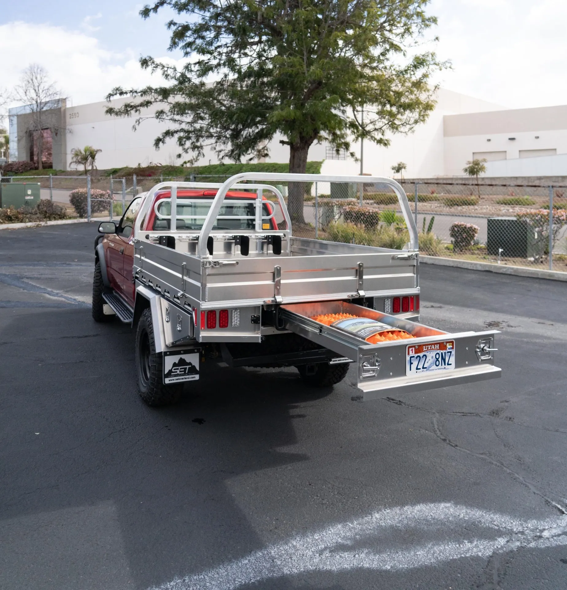 Summit-Expedition-Trucks-First-Gen-1-Tacoma-Flatebd-Ute-Tray-Flatdeck