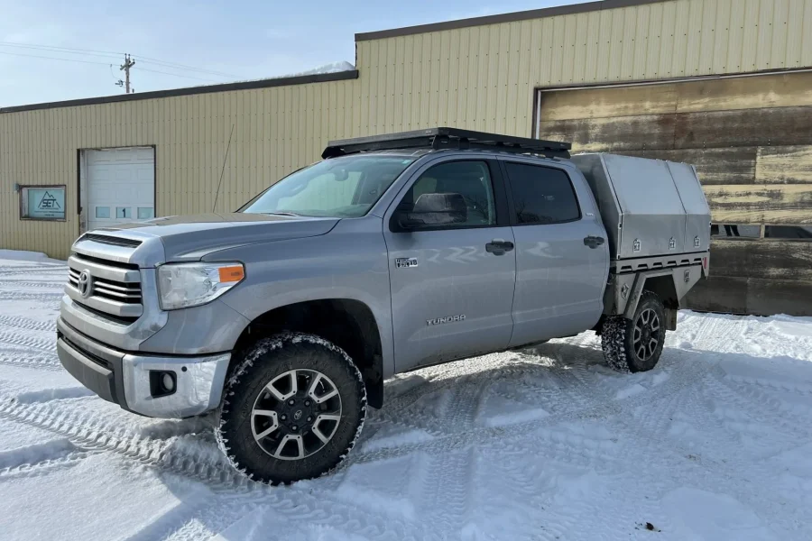 Summit Expedition Trucks TUNDRA-CANOPY