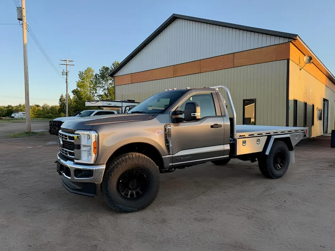 SUMMIT-EXPEDITION-TRUCKS-2024-FORD-F-150-FLATBED-UTE-TRAY